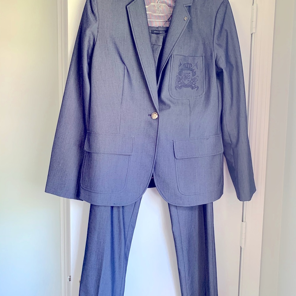 Tommy Hilfiger Women’s Suit